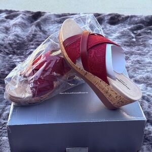 Cloudwalkers Women's Burgundy Sandals